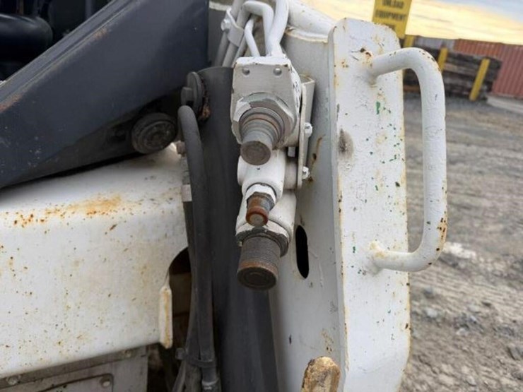 2015-bobcat-s450-image-27