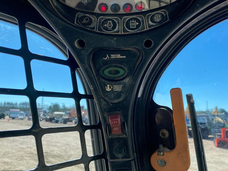 2018-bobcat-t595-image-42