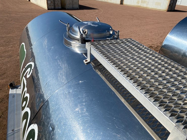 1992-walker-tanker-image-21