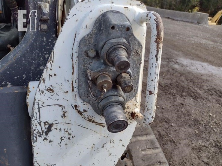 2017-bobcat-t650-image-16