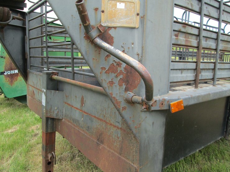 #36772-•-1989-gooseneck-20'-t/a-steel-stock-trailer-arkavtl0x00225216-image-19