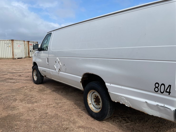 2006-ford-e350-image-34