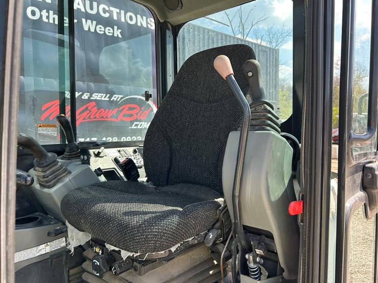 2019-bobcat-e55-image-18