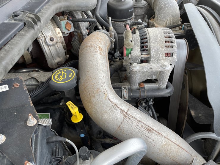 2004-ford-f550-image-53