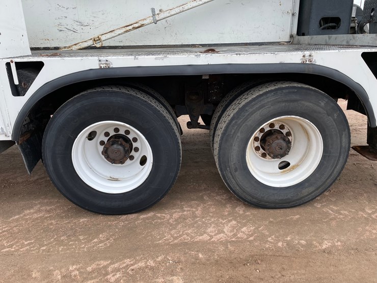 2012-international-durastar-4400-image-53