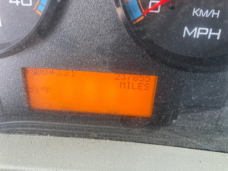 2016-international-durastar-4400-image-48