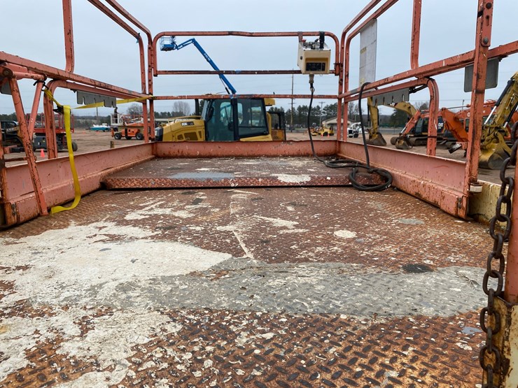 1999-jlg-33rts-image-16