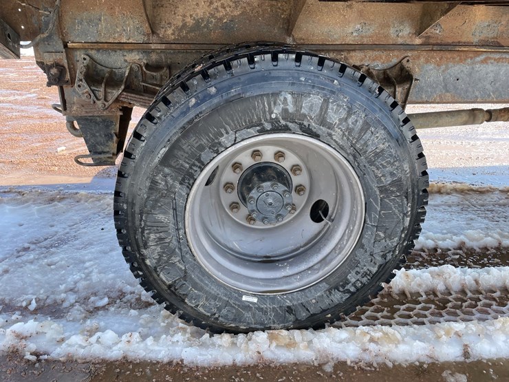 1990-international-4900-image-25