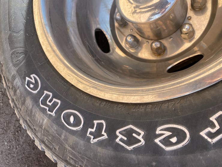 2009-ford-f350-xl-image-26