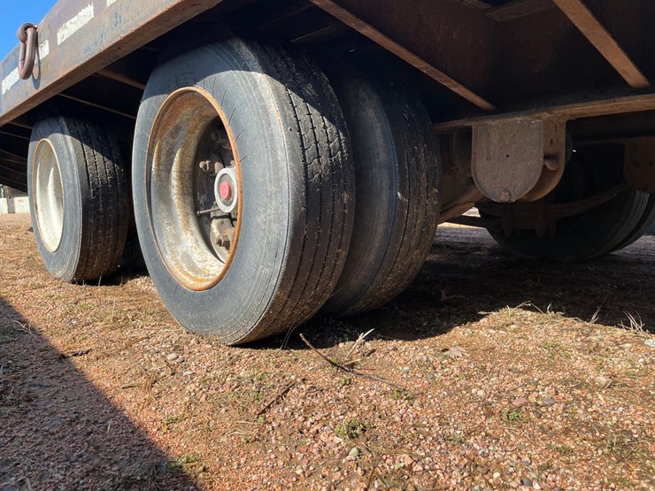 2002-towmaster-t-40-image-11