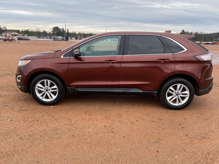 2015-ford-edge-sel-image-10