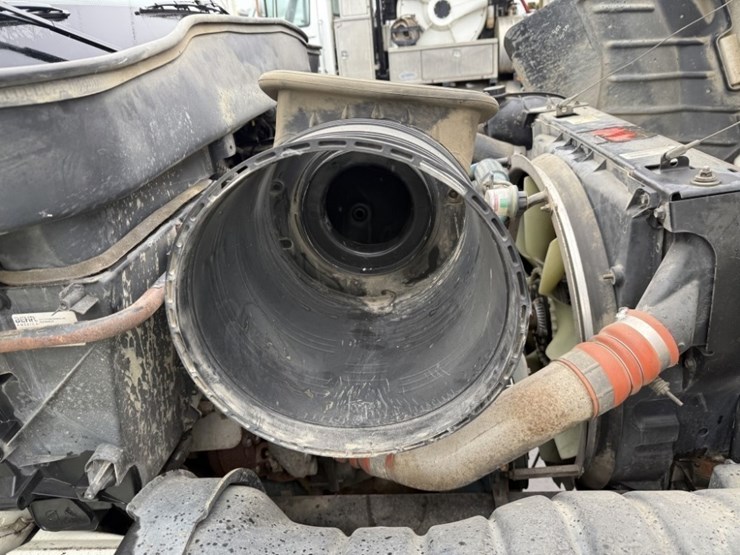 2006-international-durastar-4400-image-12