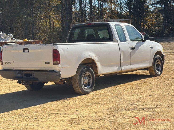 2001-ford-f150-xl-image-4