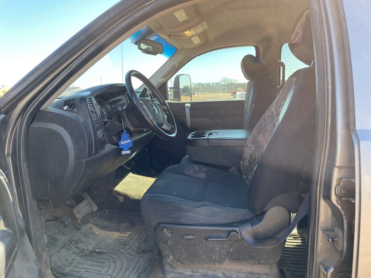 2009-gmc-1500-image-37