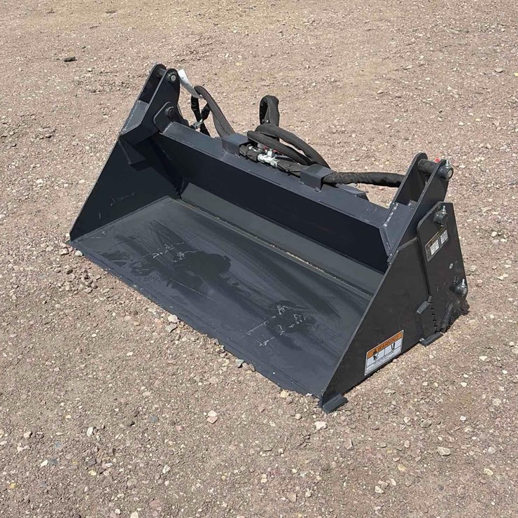 Unused 2026 Wolverine MCB-11-48W Mini Skid Steer Combination Bucket Attachment
