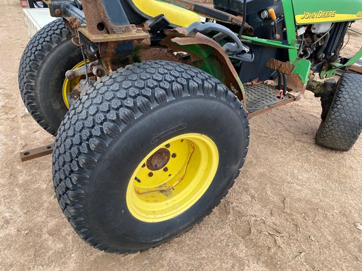 john-deere-4110-image-19