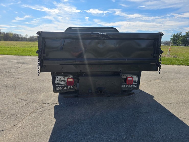2019-chevrolet-silverado-3500-image-12