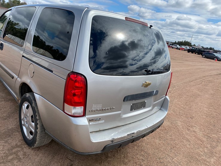 2008-chevrolet-uplander-image-21