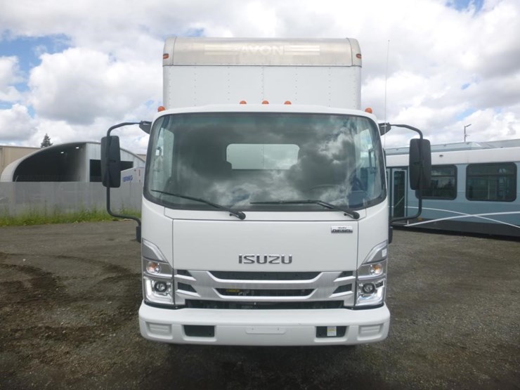 2023-isuzu-nrr-image-8