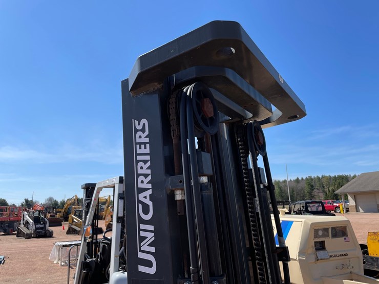 #1134-•-unicarriers-lp-forklift-image-11