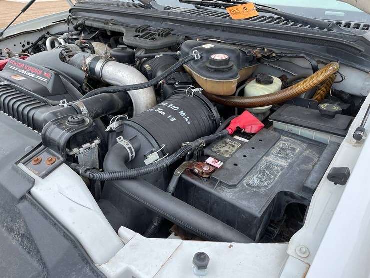 2004-ford-f550-image-55