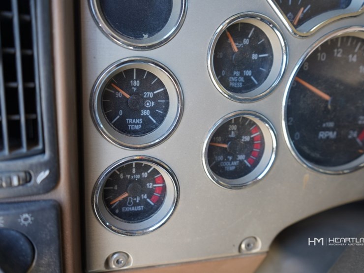 2018-mack-granite-gu713-image-20