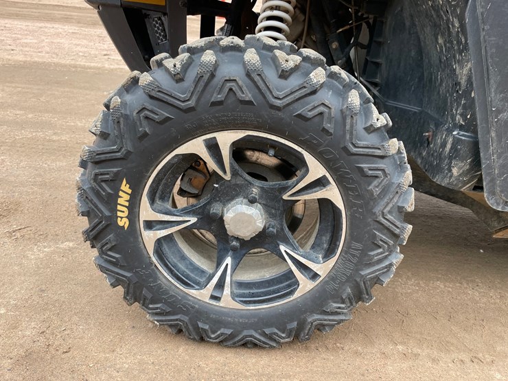 2017-arctic-cat-700-image-16