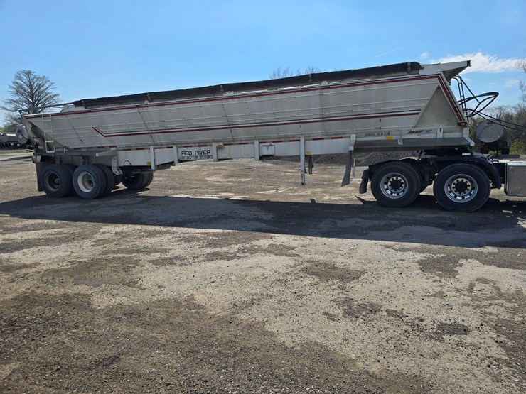 2000-red-river-live-bottom-image-29