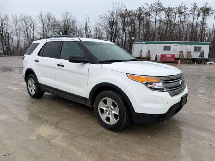 2013-ford-explorer-image-3