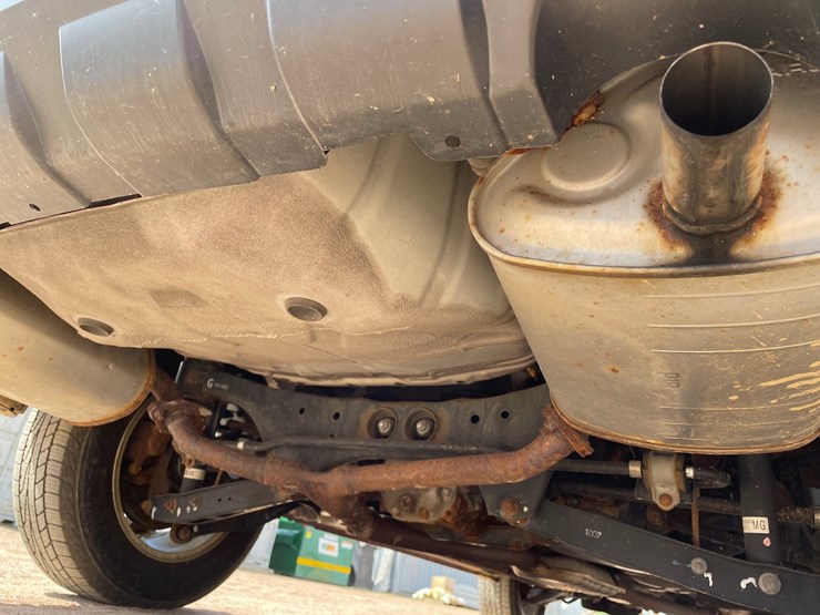 2011-subaru-forester-image-16