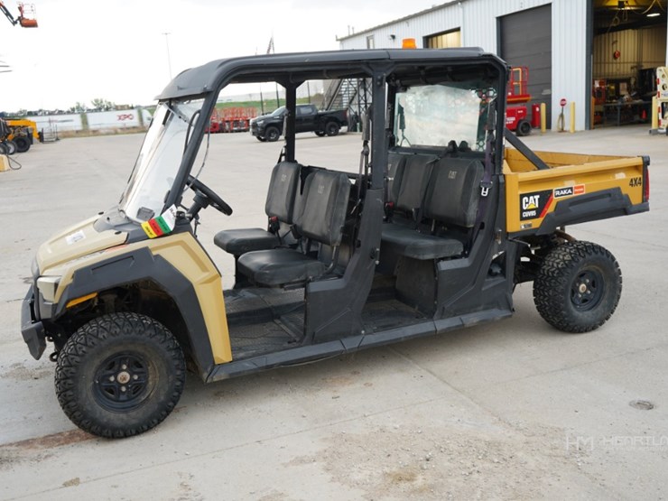 2019-caterpillar-cuv85-utv-image-1
