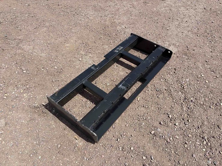unused-2026-pallet-fork-frame-image-1