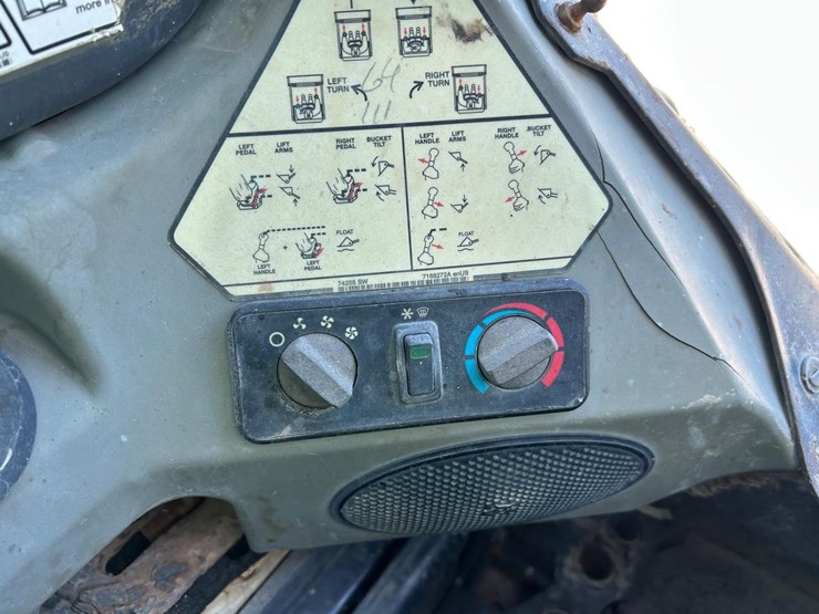 bobcat-t770-image-28