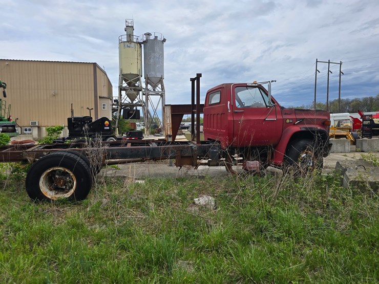 #22527-•-1982-chevrolet-c70-truck-(nonrunner)-image-8