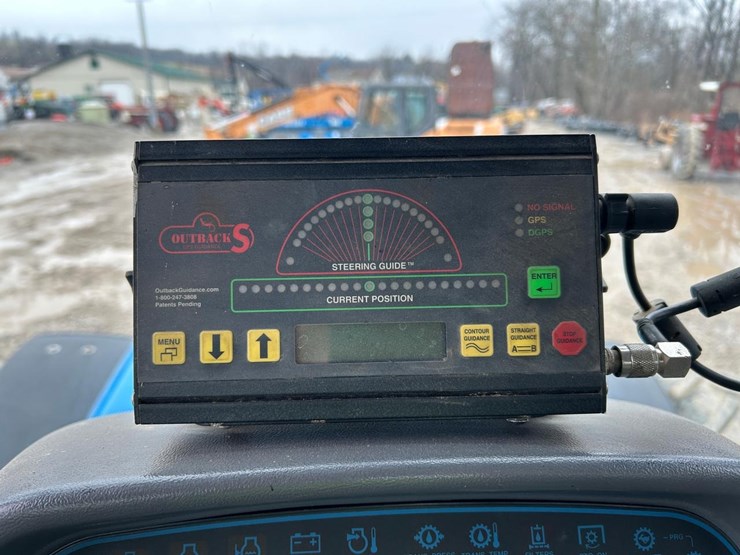 new-holland-8770-image-27