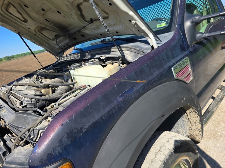 2008-ford-f550-image-48