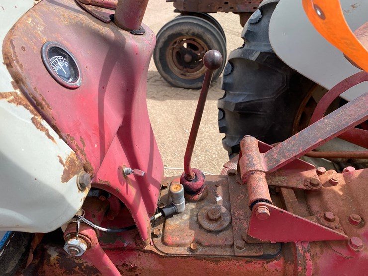 ford-tractor-image-25