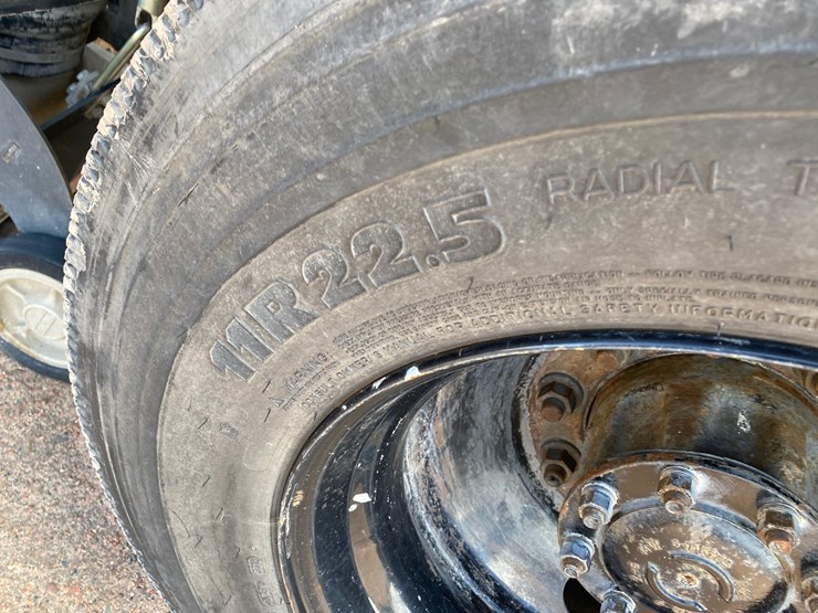 2007-freightliner-fc80-image-27