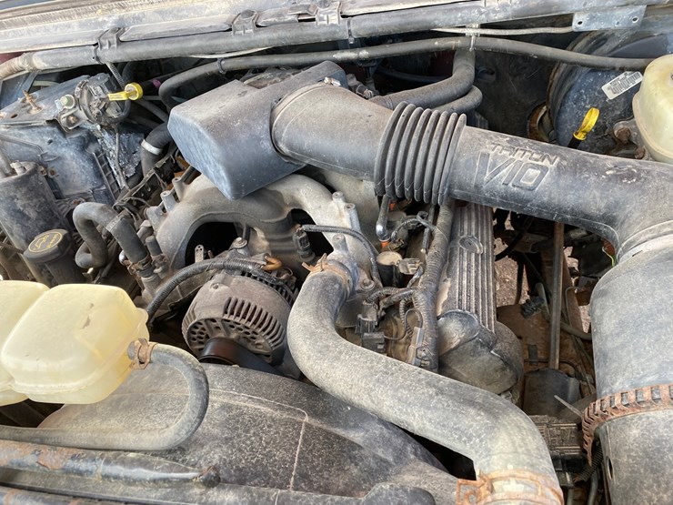 2001-ford-f350-xlt-image-60