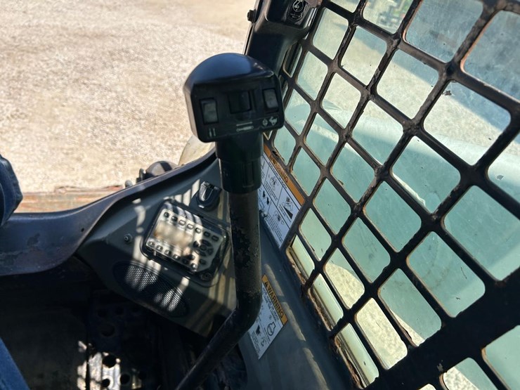 bobcat-t770-image-22