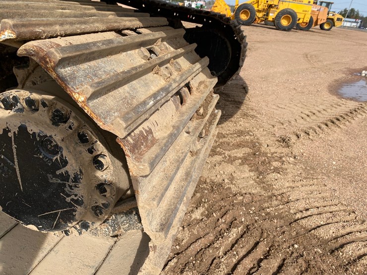 2014-caterpillar-324el-image-26