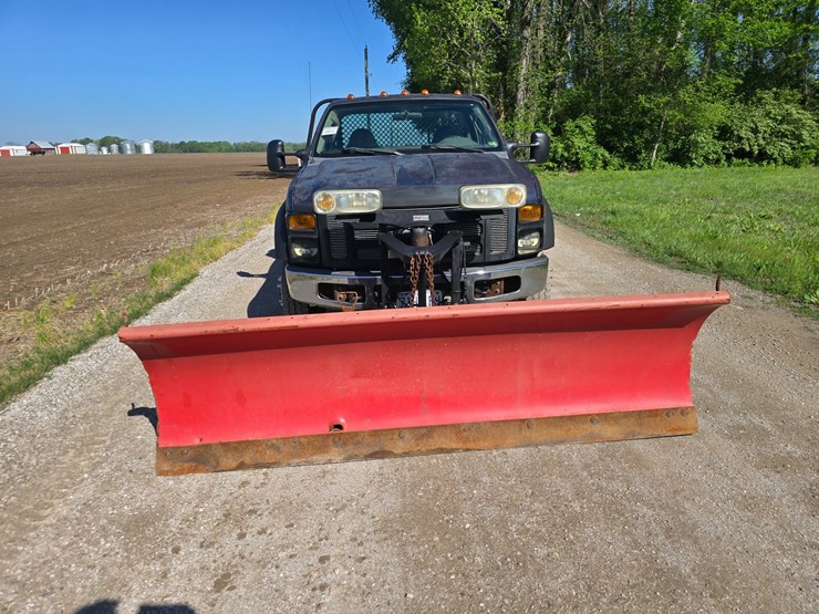 2008-ford-f550-image-37