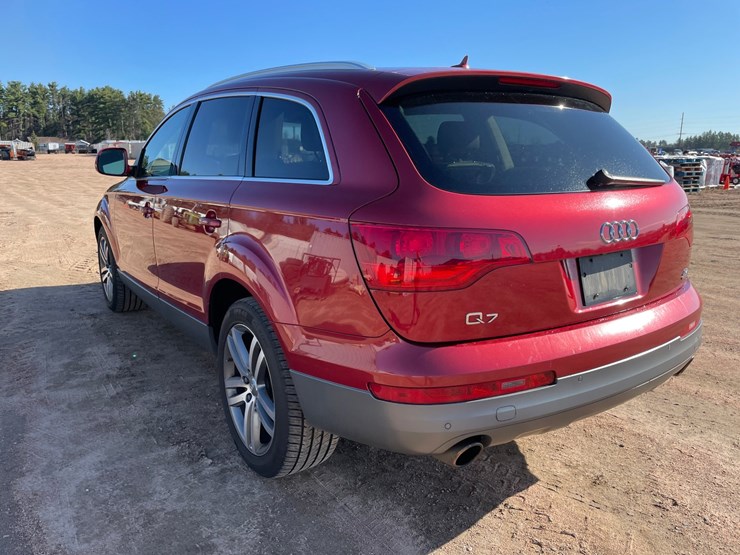 2007-audi-q7-image-8