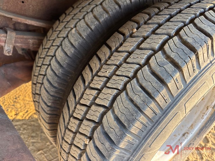 1996-ford-f350-xl-image-15