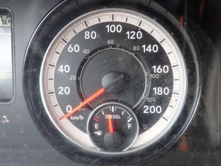 2018-ram-2500-hd-image-13