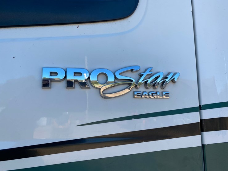 2008-international-prostar-image-15