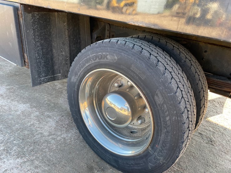 2006-gmc-topkick-image-26