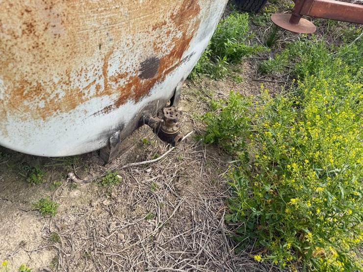 #46922-•-~550gal-fuel-tank-image-5