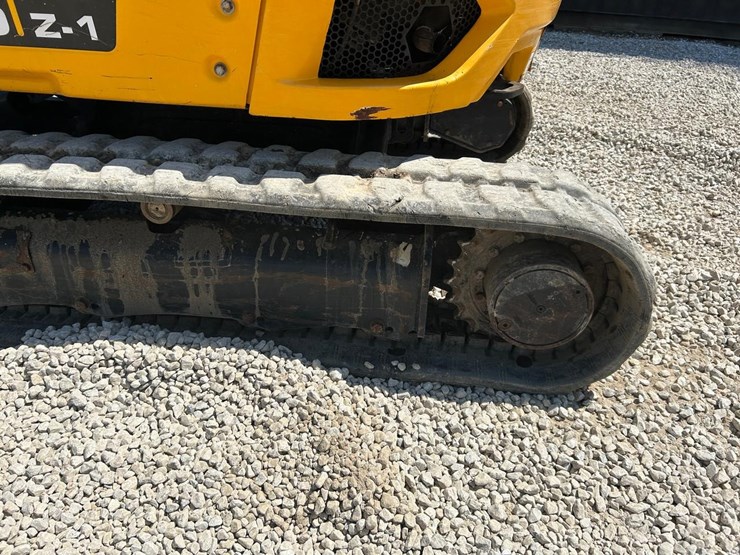 2021-jcb-35z-1-image-18