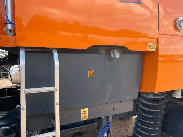 2007-freightliner-fc80-image-51